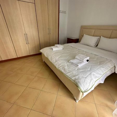 Apartamento Taulant Sarandë Exterior foto